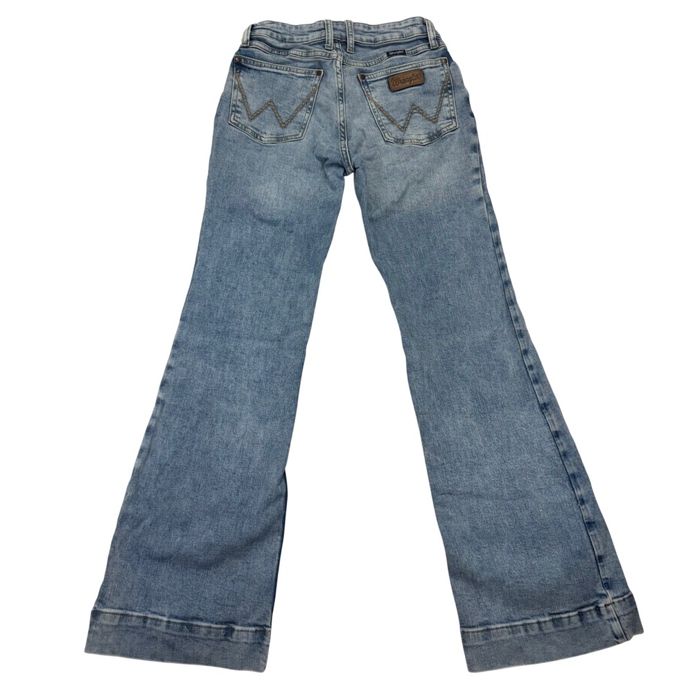 Wrangler Retro Women Light Wash Flare Wide Leg Jeans 26x32 Stretch 112344591